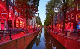 Čtvrť červených luceren v Amsterdamu 4