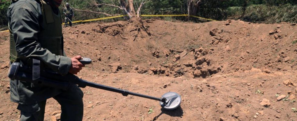 Kráter v nikaragujské hlavním městě Managua  je výsledkem dopadu meteoritu. 1