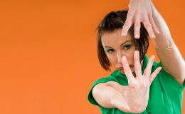 Pukáte si prsty? Toto se opravdu děje v kloubech 8