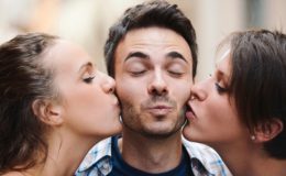 Nástrahy a výhody chození s bisexuálkou 9