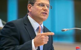 Šefčovič: Svět v Davosu přivítal, že Evropa je opět silná 9