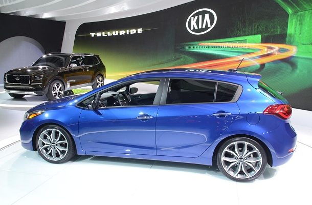 Kia Forte prozrazuje design nového CEE'D 1