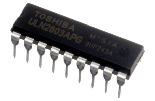 I malý tranzistor dokáže dělat velké věci, například revoluci v elektronice 1