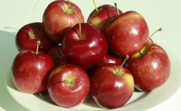 Češi našli v polských jablkách sedmkrát více pesticidů, než je povoleno 39