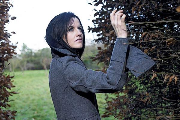 V Irsku dali poslední sbohem zpěvačce Dolores O'Riordan 1