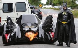 Mladík strávil výstavbou funkčního Batmobilu určeného na cestování dva roky! 41