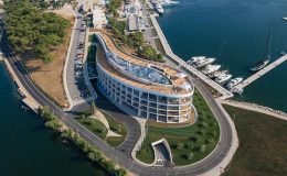 Chorvatsko má přístav pro super jachty! Šibenik se pyšní novým luxusním hotelem i přístavem 1