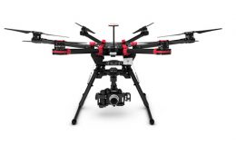 Efektivní quadrokoptéra, která vydrží létat 15 minut a unese 5 kilogramů 39