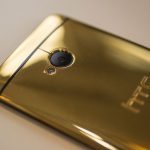 HTC představil luxusní a jedinečný smartfon ze zlata 10