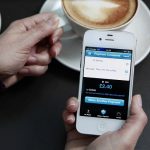 Bezkontaktní platby mobilními telefony: Apple Pay vs. Currentc 8