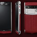 Vertu Signature Touch: luxusní smartfon pro náročné 8