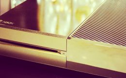 Zlatý Xbox One za 6000 Liber exkluzivně v Londýně 1