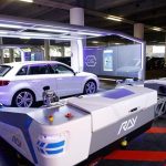 Robot na letišti v Düsseldorfu zaparkuje vaše auto za vás 11