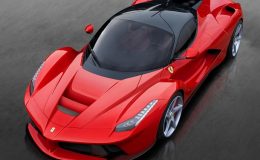 LaFerrari vydraženo za 7 000 000 dolarů - peníze poputují na charitu 3
