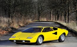 Lamborghini Countach: jeden z prvních sportovních automobilů v dražbě získal nového majitele 5