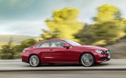 Mercedes-Benz S-Class pro rok 2018 je nabytý technologiemi do prasknutí! 37