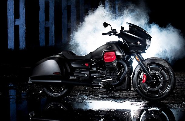 Moto Guzzi MGX-21 Flying Fortress 1