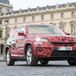 Maskovaná Škoda KodiaQ poprvé v cíli Tou De France 7
