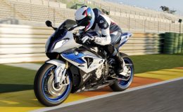 Je BMW HP4 nejlepší sportovní motocykl současnosti? 10