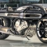 BMW K1600 od Krugger Motorcycles - supermotorka, u které jen těžko zjistíme její původ 7