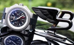 Ustrojený Breitling For Bentley GMT Light Body 04 vyrobený pouze pro velké muže 1