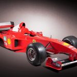 Formule Michaela Schumachera z roku 2001 jde do dražby, podívejte se co by za ní chtěli 9