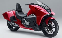 Budou se motorky budoucnosti chtít podobat na Hondu NM4 Vultus? 39