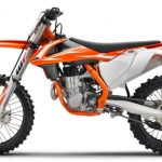 KTM 450SX-F: nová, vylepšená a ještě lépe připravena na rizikové situace 6