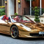 Irácký mistr v kickboxu a jeho zlaté Ferrari 458 Spider 11