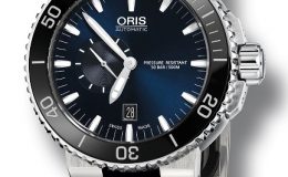Aquis Small Second - potopěčské hodinky s modrým číselníkem a černou keramickou lunetou 38