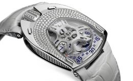 Urwerk UR-106 Lotus - dámská mechanická avantgarda na den i noc 39