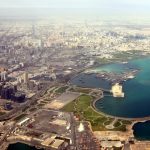 Stadion na MS 2022 v Kataru obklopený plovoucími hotely na ostrově Oryx 16