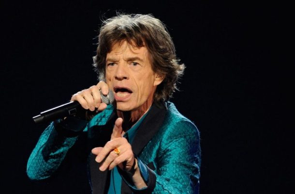 HUDEBNÍK MICK JAGGER SE VE SVÝCH 73 LETECH STAL POOSMÉ  OTCEM 1