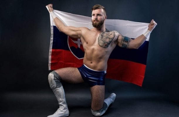 PRVNÍ SLOVENSKÝ PRO-WRESTLER MARKUS MYTRA: JE TO TVRDÝ SPORT 1