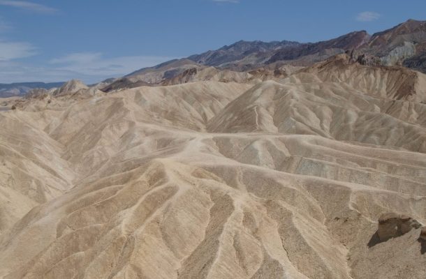 DEATH VALLEY: ÚDOLÍ S JEDINEČNÝMI VLASTNOSTMI 1