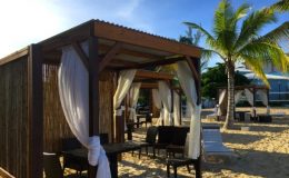 TOTO JE NEJKRÁSNĚJŠÍ  PLÁŽ KARIBIKU! 1