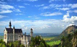 CHCETE PROŽÍT POHÁDKOVÝ VÝLET? NAVŠTIVTE TYTO KOUZELNÉ EVROPSKÉ HRADY A ZÁMKY 4