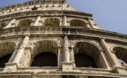 KOLOSEUM - SYMBOL ŘÍMA A KRVE 7