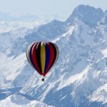 NĚCO SPECIÁLNÍ: LET PŘES EVEREST V HORKOVZDUŠNÉM BALÓNĚ 9