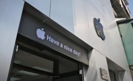 NEJHORŠÍ “FEJKOVÉ” OBCHODY, KTERÉ VYDĚLÁVAJÍ NA ÚSPĚCHU POPULÁRNÍCH ZNAČEK 6