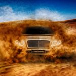 NAHLÉDNĚTE DO PROSTOR, KDE SE VYRÁBÍ LUXUSNÍ LIMUZÍNY BENTLEY MULSANNE 7