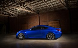 NEJSILNĚJŠÍ LEXUS RC F JE PŘIPRAVENÝ PORAZIT KONKURENCI! 40