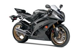 NOVÁ YAMAHA R6, KTEROU SI ZAMILUJETE! 3