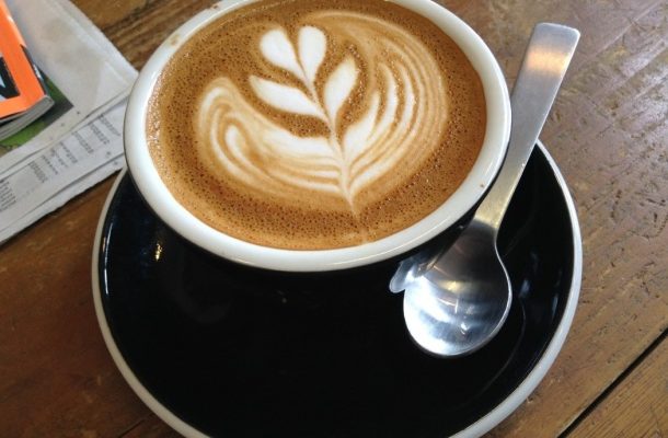 NOVÝ LEVEL LATTE ART! MOTIV SI DO PĚNY VYTLAČÍTE JAKO NA PAPÍR 1