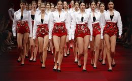 DOLCE&GABBANA PŘEDSTAVUJÍ NOVÉ TRENDY, V HLAVNÍ ÚLOZE ŠPANĚLSKÝ VLIV NA SICÍLII! 37