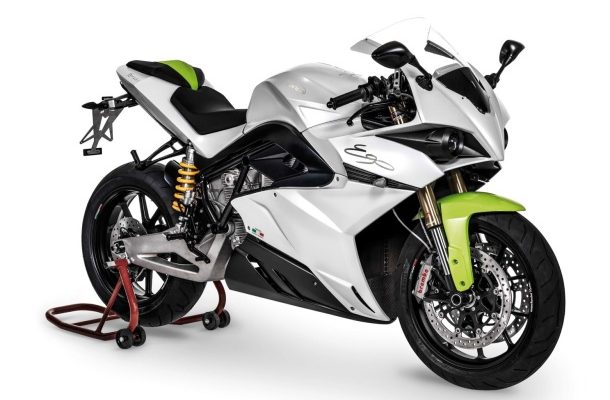 2015 ENERGICA EGO SUPERSPORT POHÁNĚNÝ ELEKTROMOTOREM 1