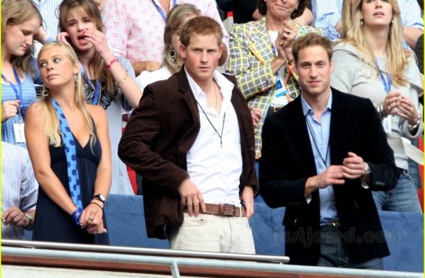 PRINCEZNA DIANA ZANECHALA SVÉMU SYNOVI HARRYMU MILIÓNOVÝ ŠEK K NAROZENINÁM 1