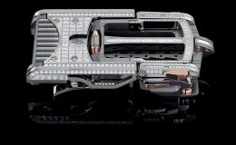 NEJDRAŽŠÍ PŘEZKA NA OPASEK STOJÍ VÍCE JAK DVĚ FERRARI 458 10