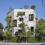 House for Trees – dům, kterým prorůstají stromy 4