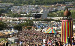 Návštěva hudebního festivalu Glastonbury 1